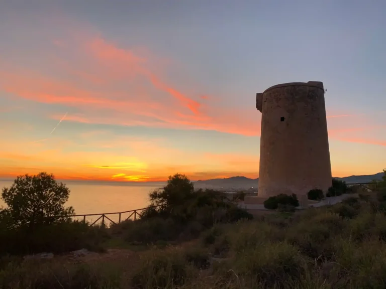 Ruta a la Torre de Maro
